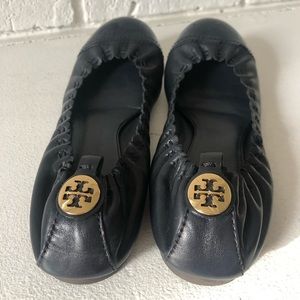 Tory Burch Navy Blue Leather "Abbey" Cap Toe Flats
